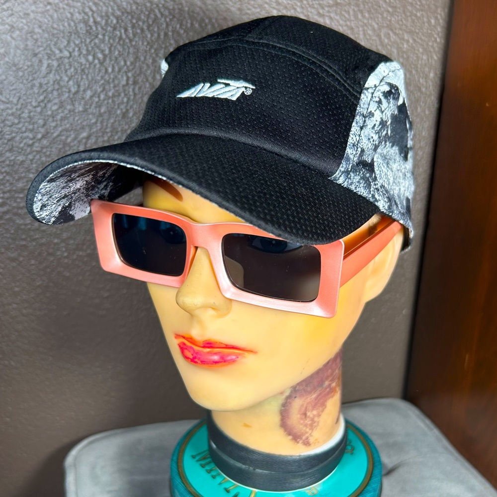 AVIA running hat!!